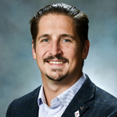 peter-hedger-jr headshot